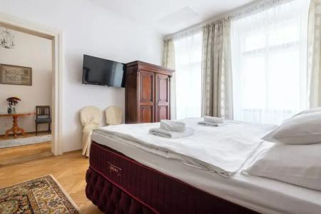 Prague Siesta - 215