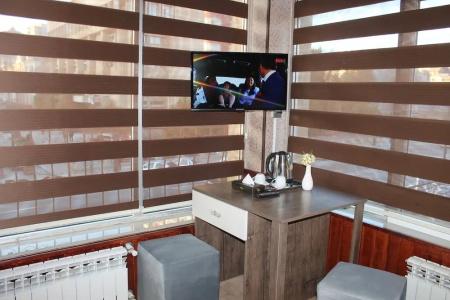 East House - 5