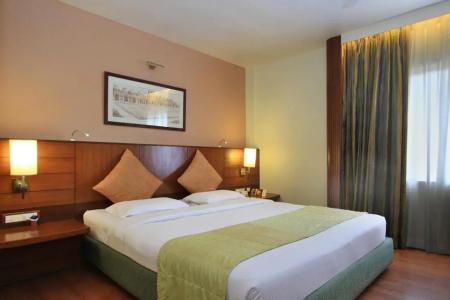 La Sara Grand Formerly Known as Nandhana Grand - 1