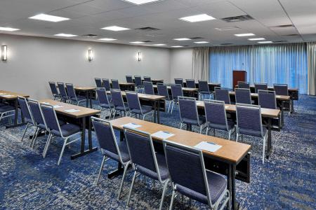 Four Points by Sheraton Downtown - 31