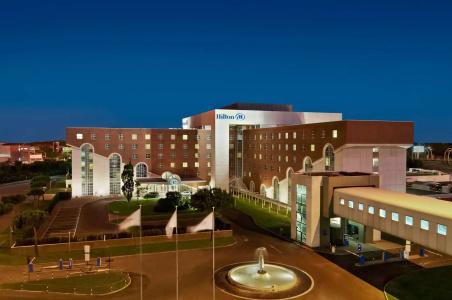 Hilton Rome Airport - 25