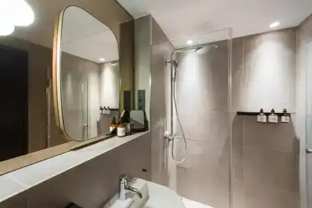 Emilu Design - 24