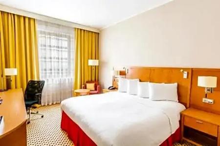 Courtyard by Marriott Pilsen - 45