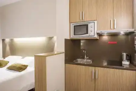 ApartSilver - 90