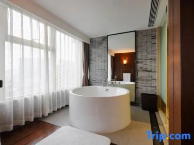 Ssaw Boutique Hangzhou Wildwind - 99