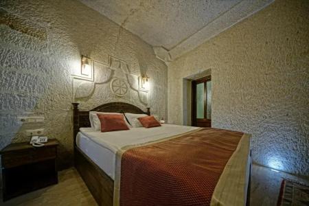 Castle Cave - 81