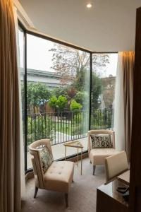 Merit Kensington - 165