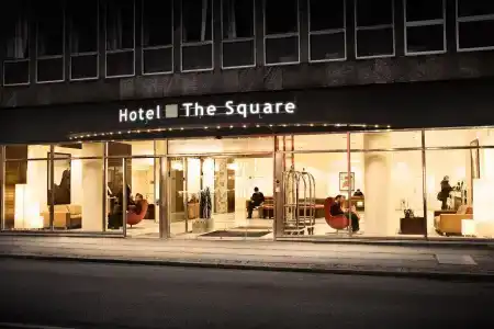 The Square - 0