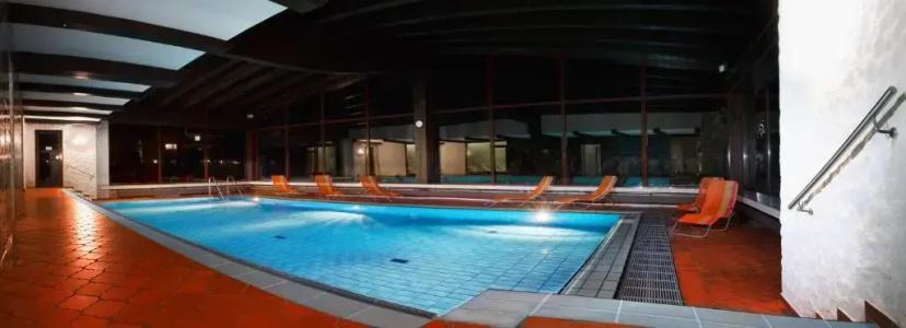 Post-Hotel - 11