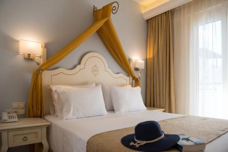 Alexander Beach & Village Resort - 5
