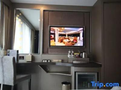 Centara Azure Pattaya - 55