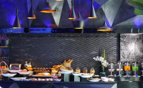 Centara Azure Pattaya - 18