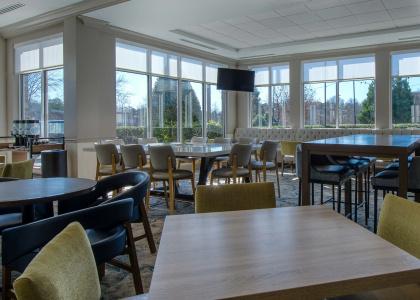 Hilton Garden Inn Southpoint - 25