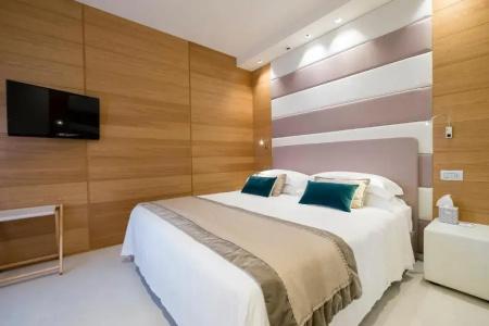 Metropol Ceccarini Suite - 22