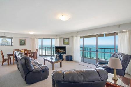 Burleigh Esplanade - 37