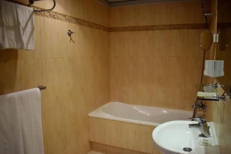 Royal Beach - 110