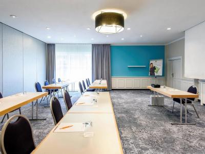 Ibis Styles Regensburg - 15