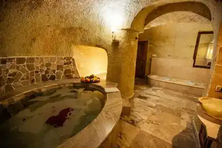 Oread Cave Suites - 130