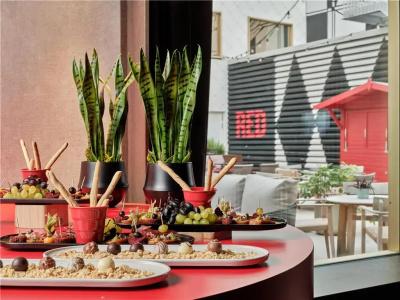 Radisson Red, Vienna - 12