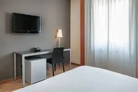 Ac Los Vascos By Marriott - 35