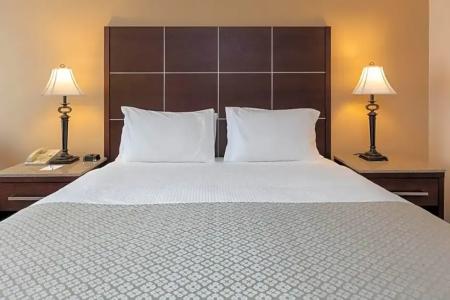 Wyndham Riverfront - 86