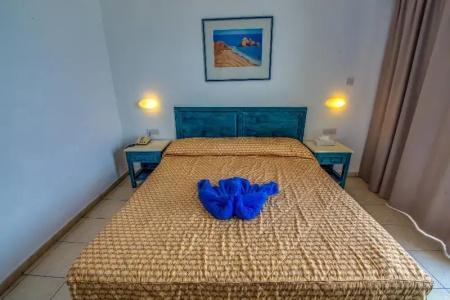 St. George Gardens & Suites - 2