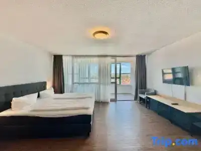 My Parkhotel - 193