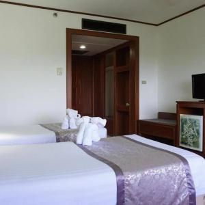 Wattana Park - 14