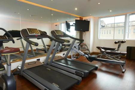 Pestana Chelsea Bridge - 16