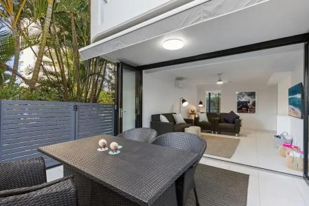 Pacific Broadbeach - 46