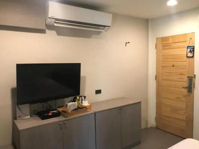 Lazy Sunday hostel - 43