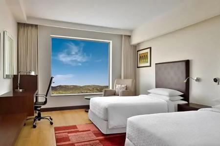 Four Points by Sheraton Jaipur, City Square - 70