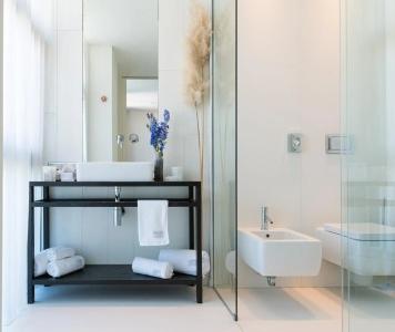 Globus, Sure Hotel Collection by Best Western - 7