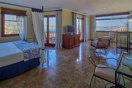 Petit Cala Fornells - 5