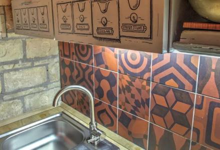Lavender Circus Hostel, Doubles & Ensuites - 18