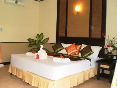 Penny's Resort - 3