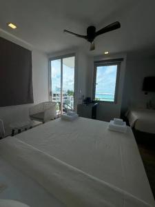 Avyanna Gulhi Beach - 49