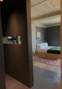 In Gallery & Spa - 83