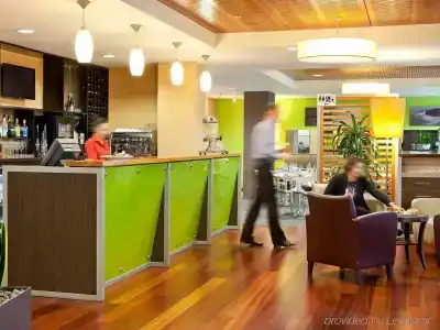ibis Tainui - 13