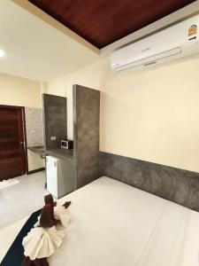 Lanta Pearl Beach Resort - 148