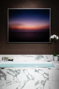 Red Rock Casino, Resort and Spa by Suiteness - 9