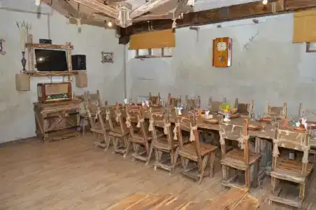 Vale&restaurant complex - 0