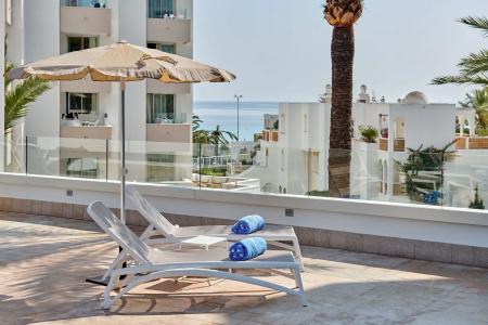 Hipotels Bahía Grande Aparthotel - 43