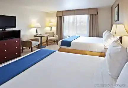 Holiday Inn Express & Suites Vancouver Mall-Portland Area - 6