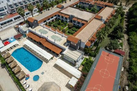 Tiana Beach Resort - 36