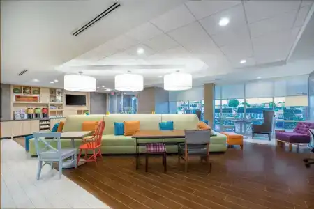 Home2 Suites By Hilton - 23