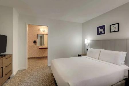 Staybridge Suites - 56