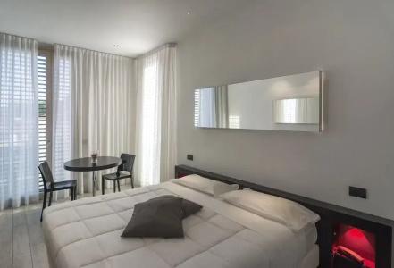 Blue Shades ApartHotel - 162