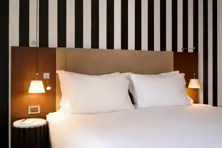Radisson Blu Champs-Elysées, Paris - 13
