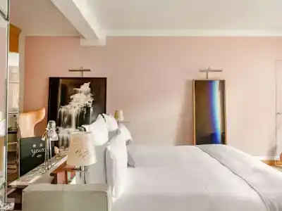 Hôtel Le Royal Monceau Raffles Paris - 92